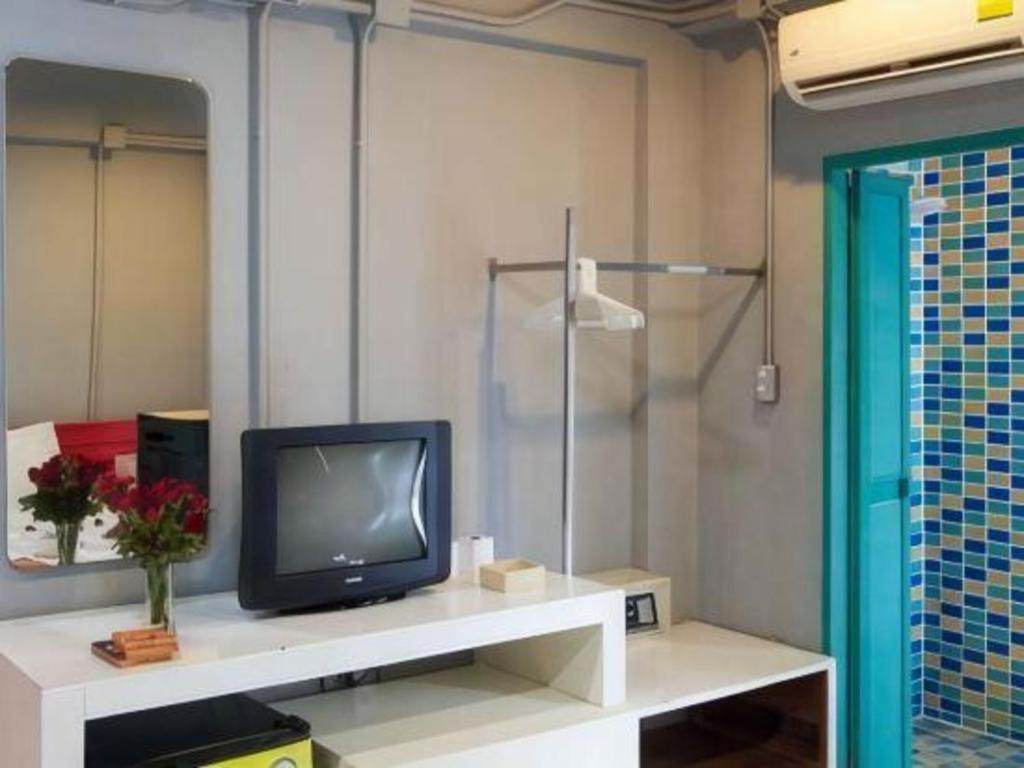 Oyo 292 The Oddy Hip Hotel Patong Εξωτερικό φωτογραφία