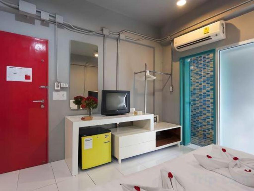 Oyo 292 The Oddy Hip Hotel Patong Εξωτερικό φωτογραφία