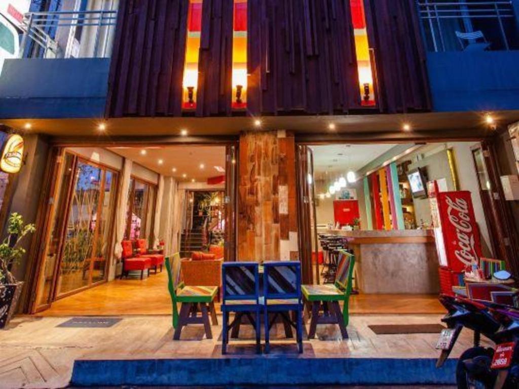 Oyo 292 The Oddy Hip Hotel Patong Εξωτερικό φωτογραφία