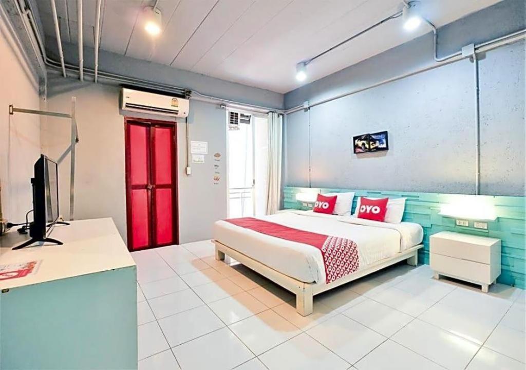 Oyo 292 The Oddy Hip Hotel Patong Εξωτερικό φωτογραφία