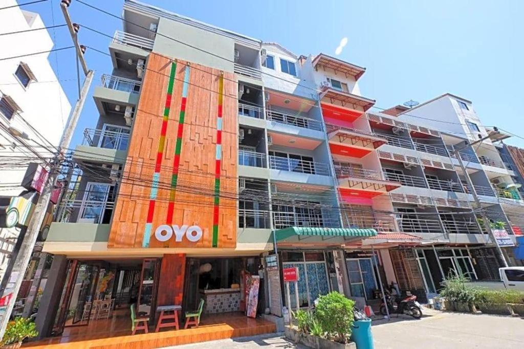Oyo 292 The Oddy Hip Hotel Patong Εξωτερικό φωτογραφία