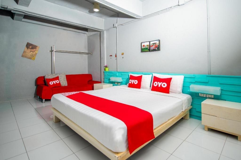 Oyo 292 The Oddy Hip Hotel Patong Εξωτερικό φωτογραφία