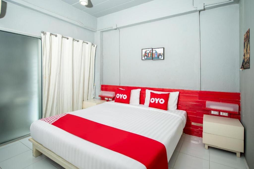 Oyo 292 The Oddy Hip Hotel Patong Εξωτερικό φωτογραφία